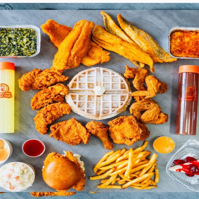 5 Pieces Chicken & 5 Pieces Whiting with 2 Sides.